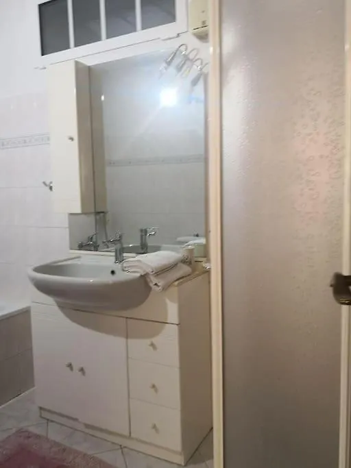 Casa Rosi, In Campagna, Relax Tra Mare E Montagna Apartment Giucano